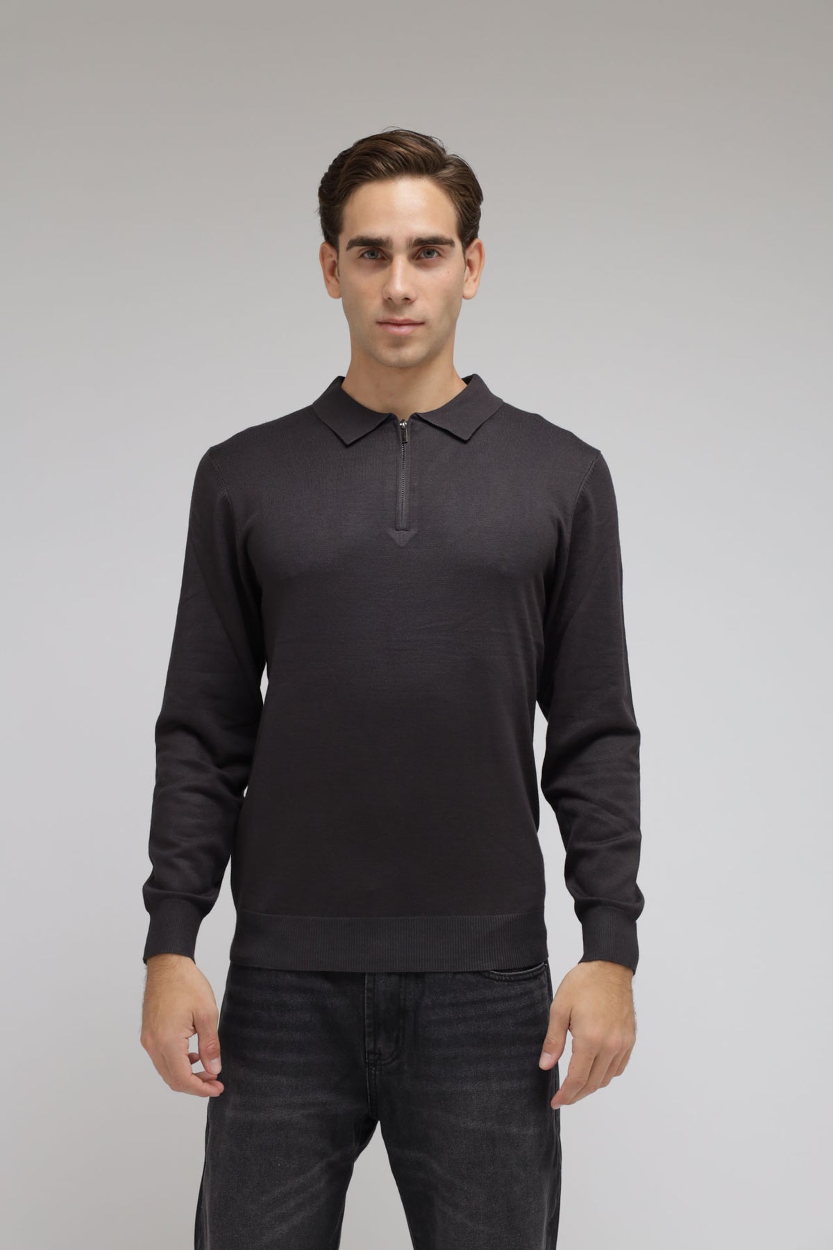 Polo con zip in maglia