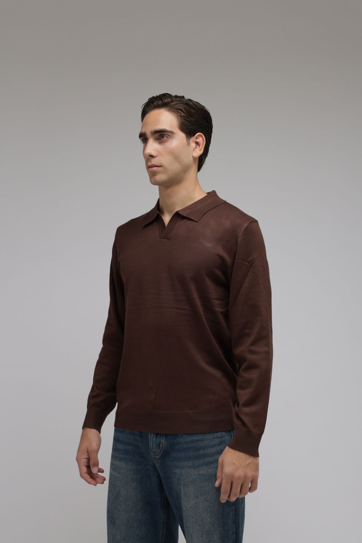 Polo scollo V in maglia