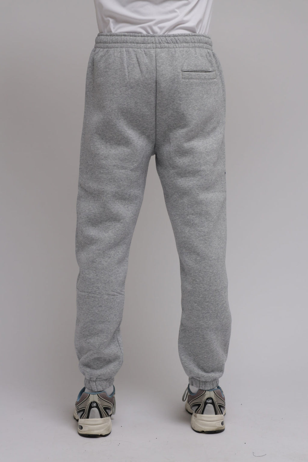 Pantaloni in felpa con molla
